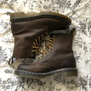 Dr. Marten 1460 Crazy Horse Lace Up Boots